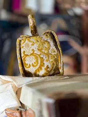 '70s Rectangular damask handbag